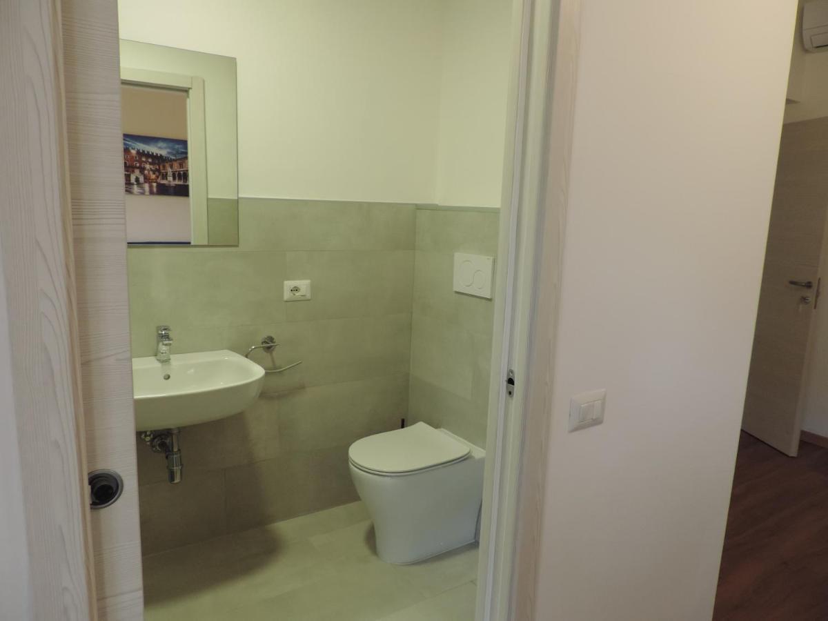 Sciesa Guest House Verona Esterno foto
