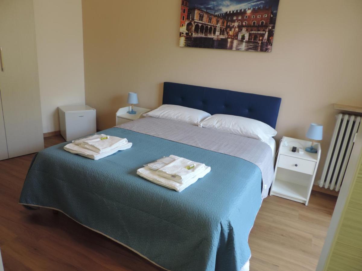 Sciesa Guest House Verona Esterno foto
